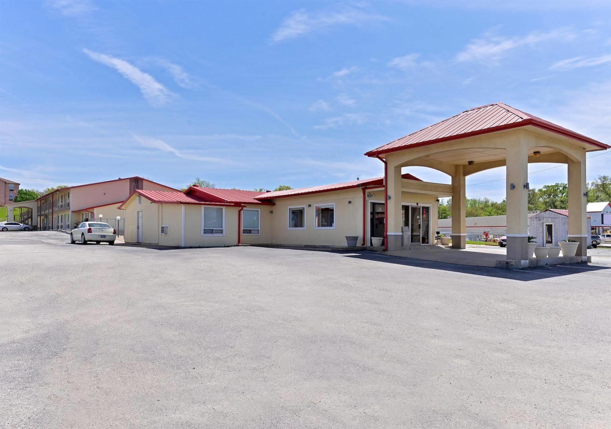 Red Roof Inn Buffalo, Tx Exteriér fotografie