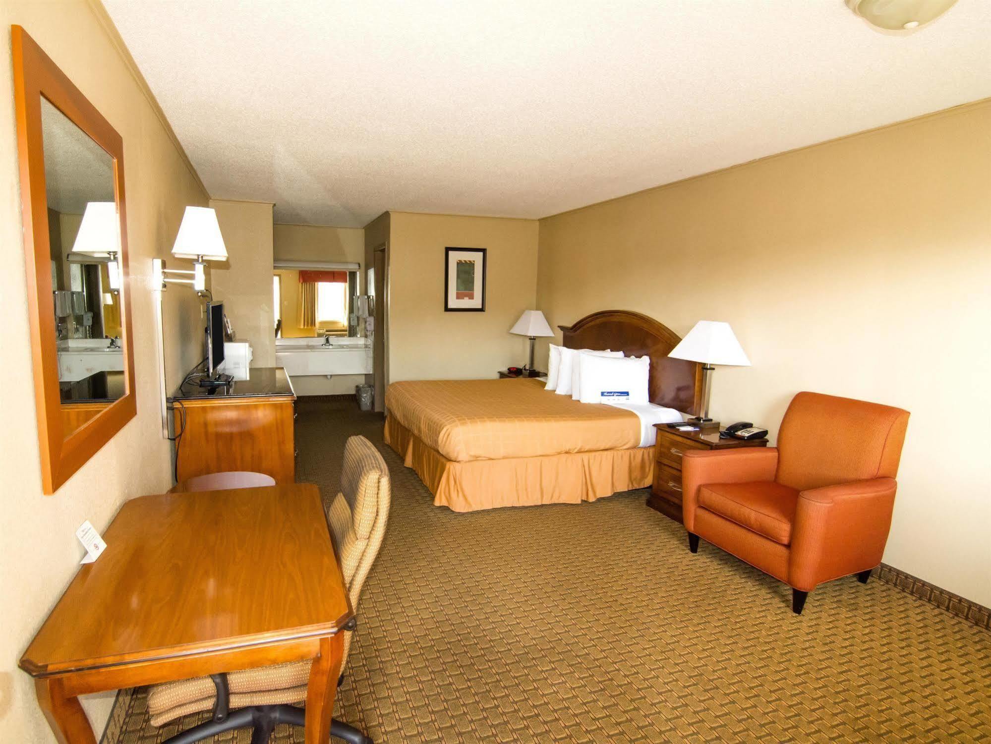 Red Roof Inn Buffalo, Tx Exteriér fotografie